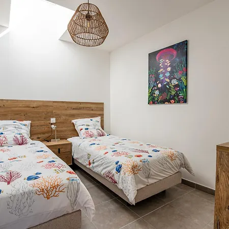 فيلة Retz Et Rivage بورنيك